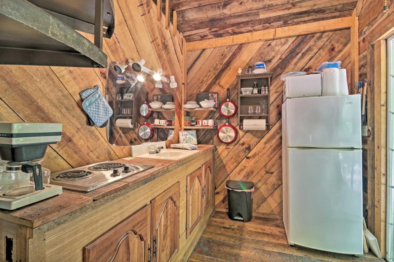 Creekside Cabin With Deck In Pisgah Forest! Barnardsville 외부 사진