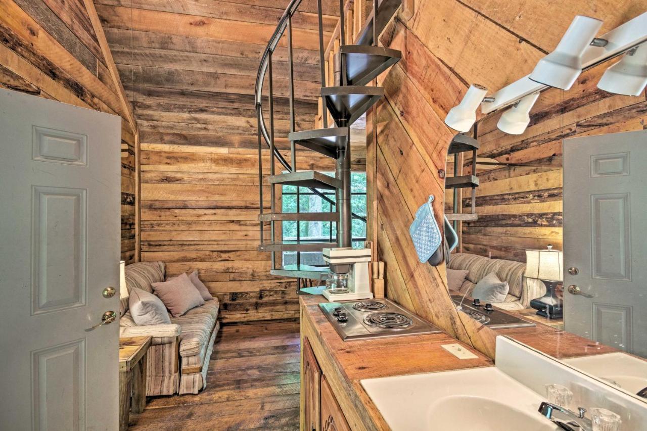 Creekside Cabin With Deck In Pisgah Forest! Barnardsville 외부 사진